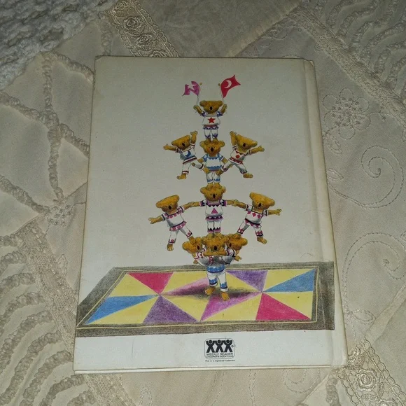 Vintage 1971 Bear Circus Hardcover Book by William Pene du Bois 42 Pages - Picture 4 of 16
